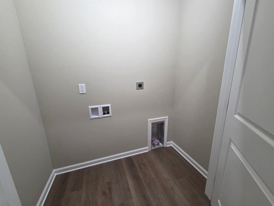 1155 Plum Street, photo 14 of 34