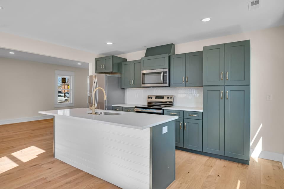 303 Park Street, photo 11 of 30