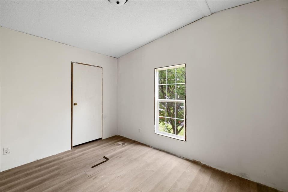 3300 Springview Drive, photo 20 of 30