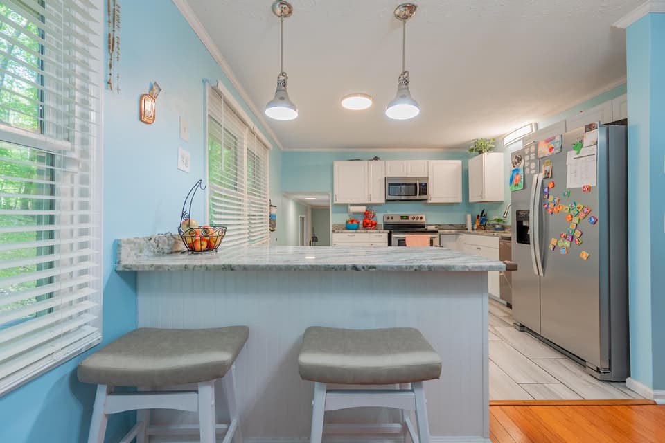 1265 Chestnut Drive, photo 28 of 40