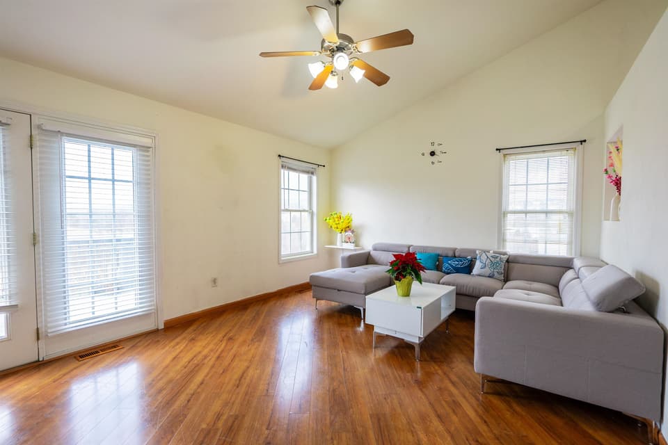 145 Tula Circle, photo 2 of 32