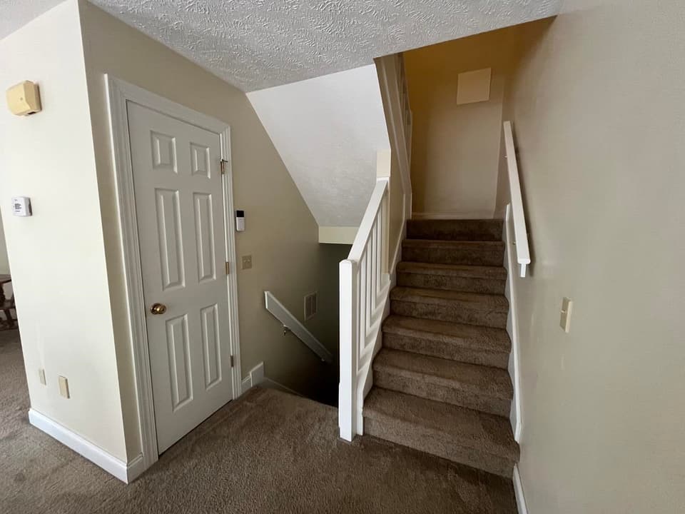 315 Silver Leaf Drive, photo 17 of 35