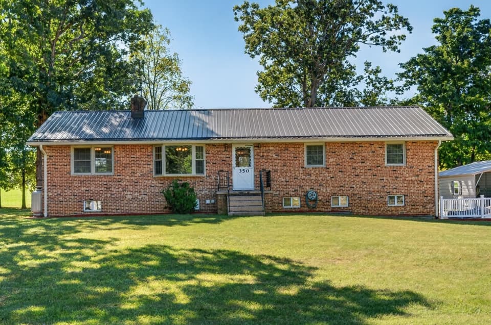 350 Teel Street, photo 8 of 40