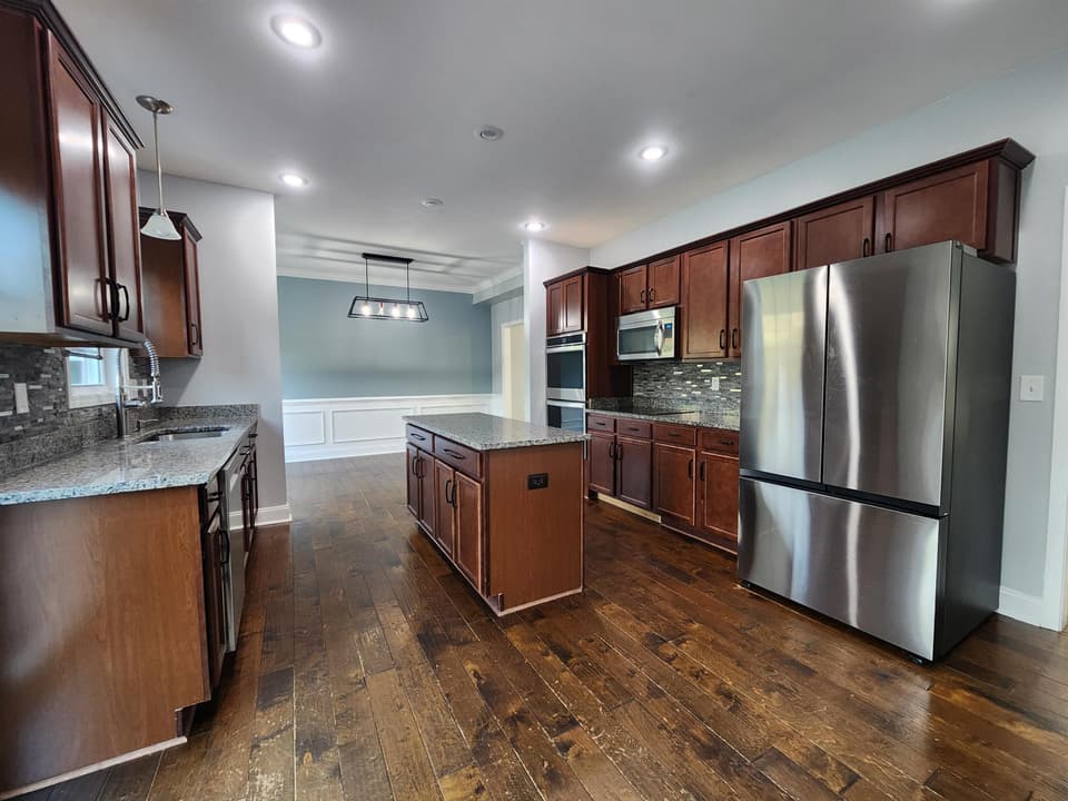 190 Aldwych Avenue, photo 9 of 40