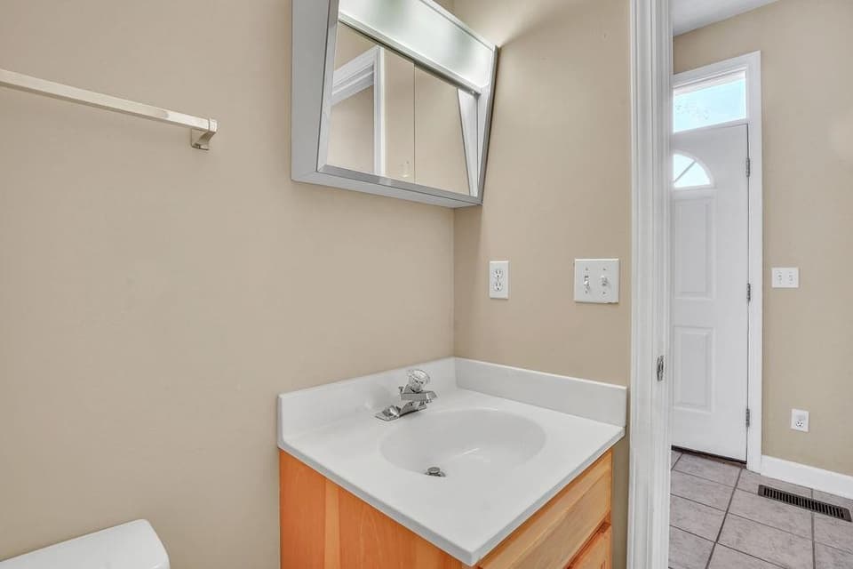 730 Republic Road, photo 26 of 40