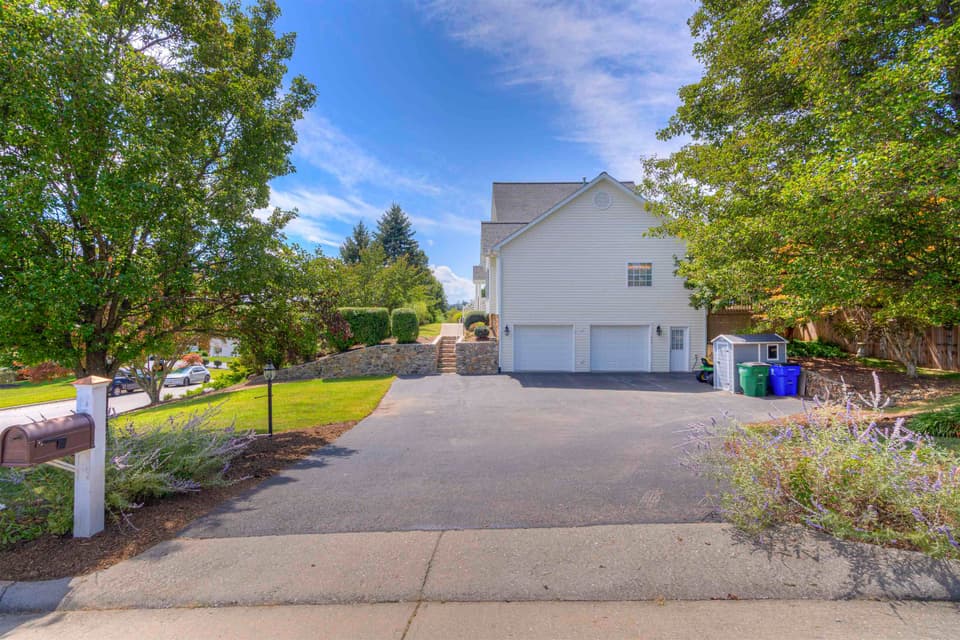 1450 Sleepy Hollow Road, photo 18 of 40