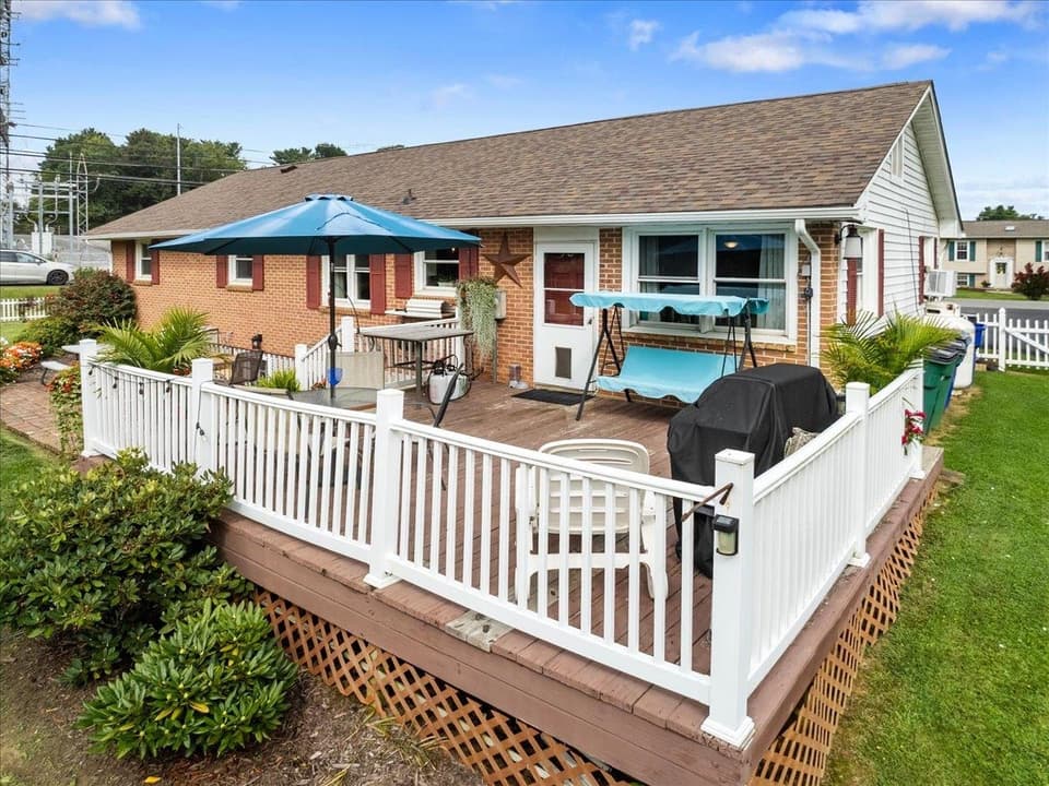 115 Gum Drive, photo 5 of 40