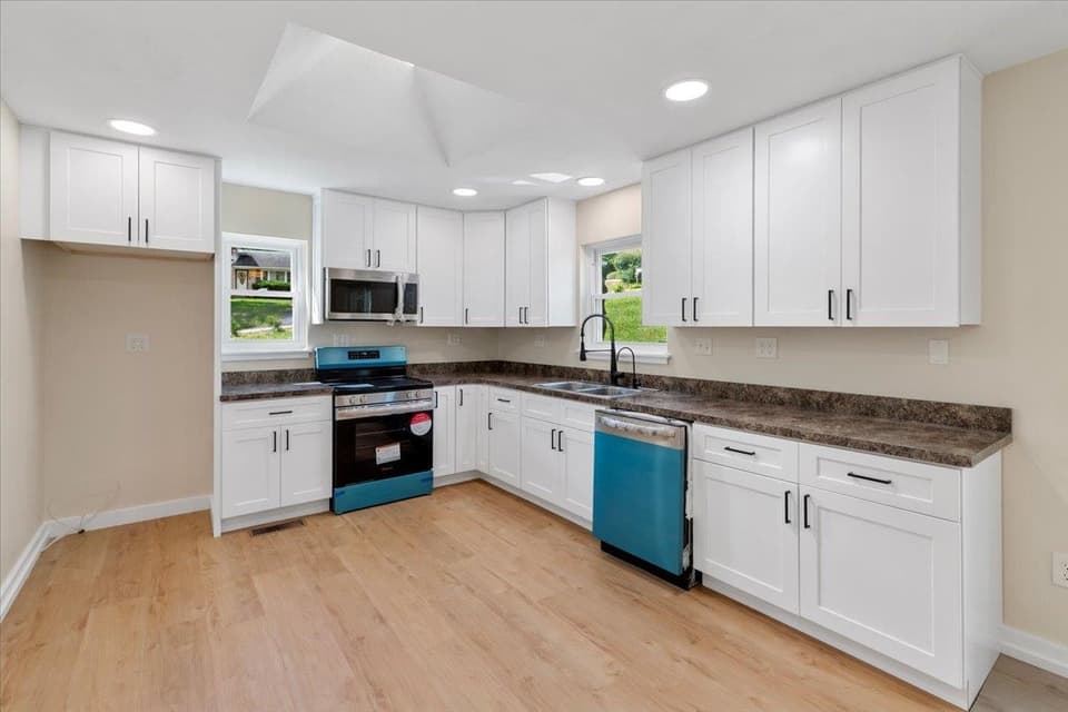 95 Sara Street, photo 22 of 40