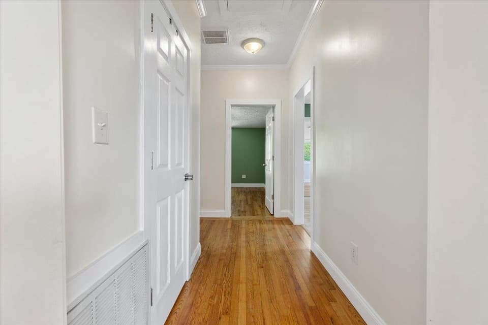 760 Church Street, photo 24 of 40