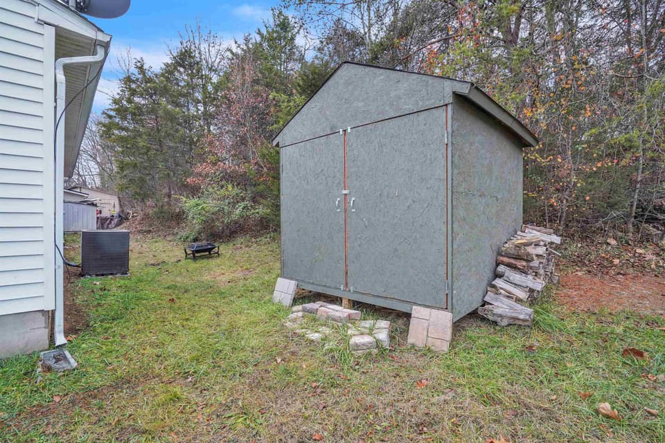 3375 Springview Drive, photo 6 of 25