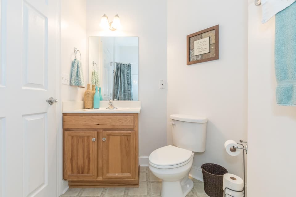 225 Meadow Dr NW, photo 26 of 34