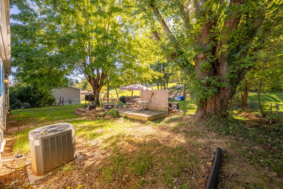 810 College St NW, photo 35 of 38