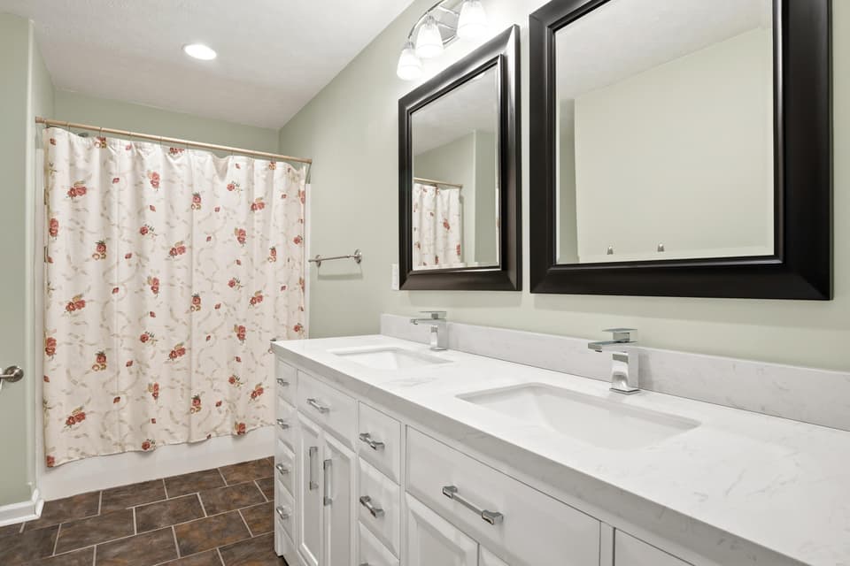135 Alexa Lane, photo 25 of 40