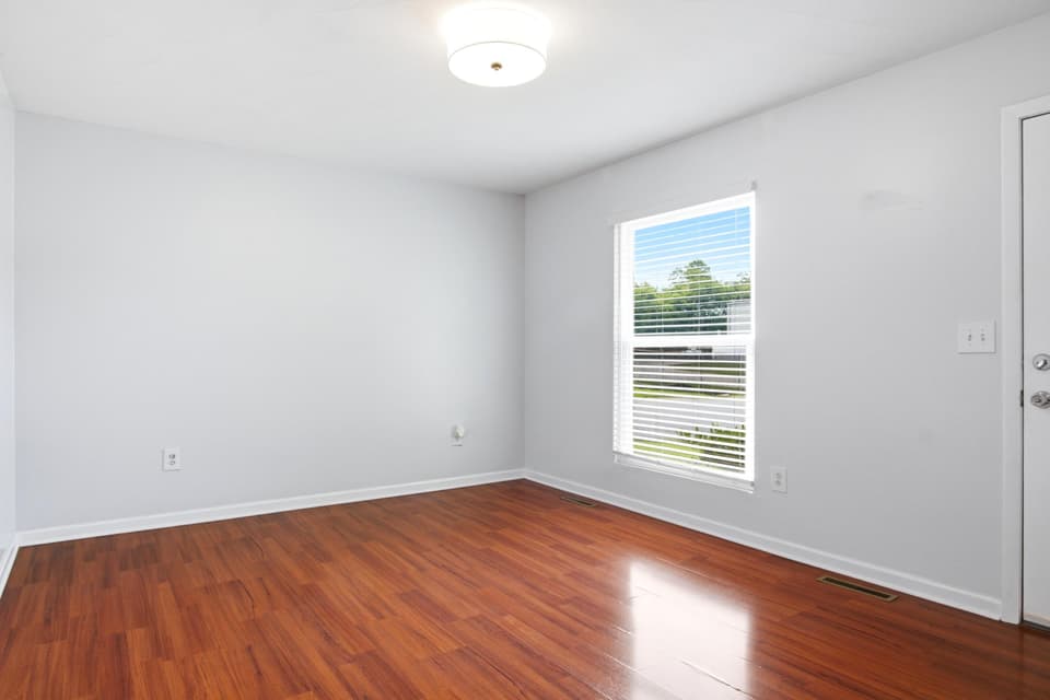 1790 Rainbow Street NE, photo 13 of 40