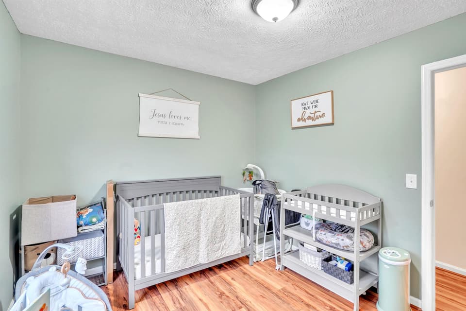 3375 Springview Drive, photo 15 of 25