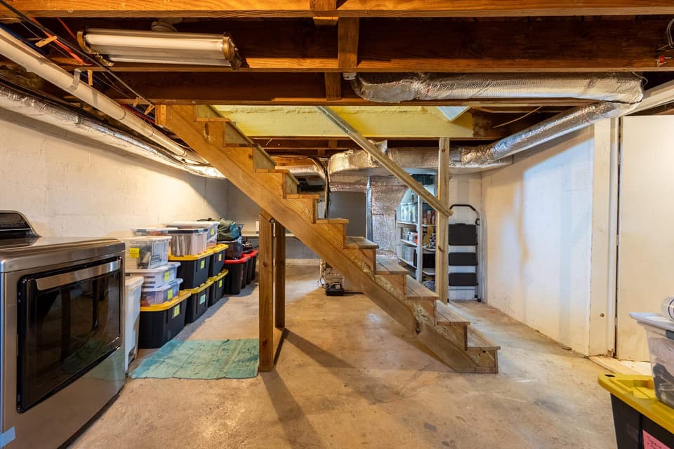 940 Forest Street, photo 28 of 40