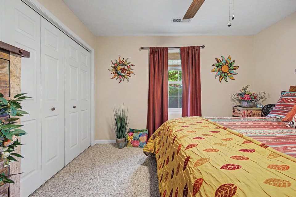 155 Jennifer Street SE, photo 13 of 40