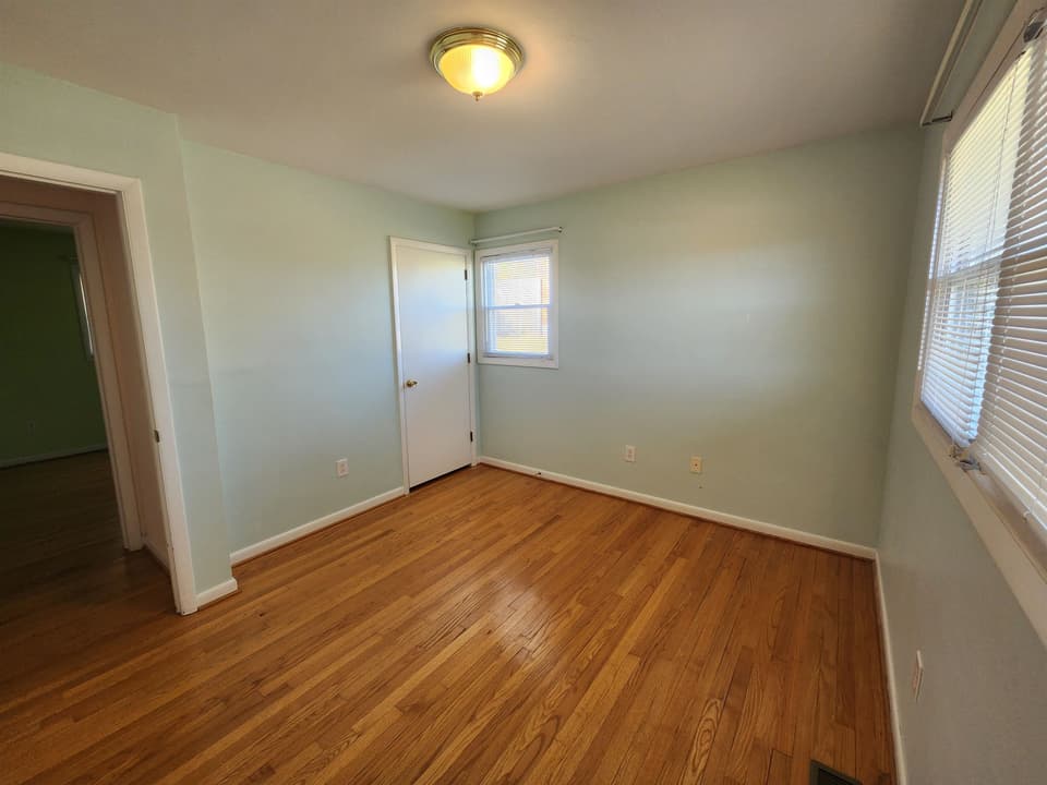 685 Starlight Drive, photo 16 of 30