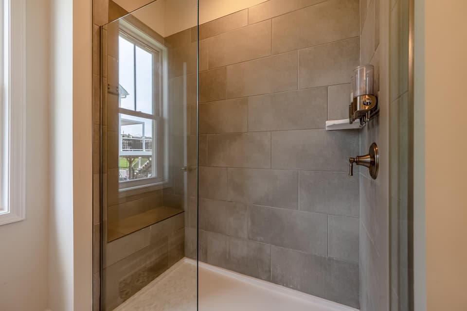 740 Jefferson Circle, photo 29 of 40
