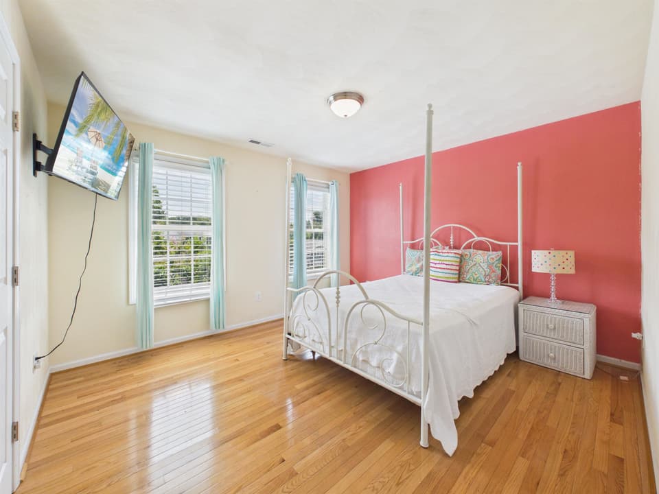 1130 Crosscreek Drive, photo 35 of 40