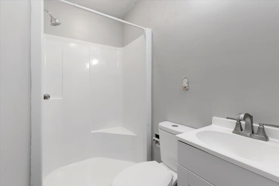 2642 Beulah Lane, photo 14 of 32