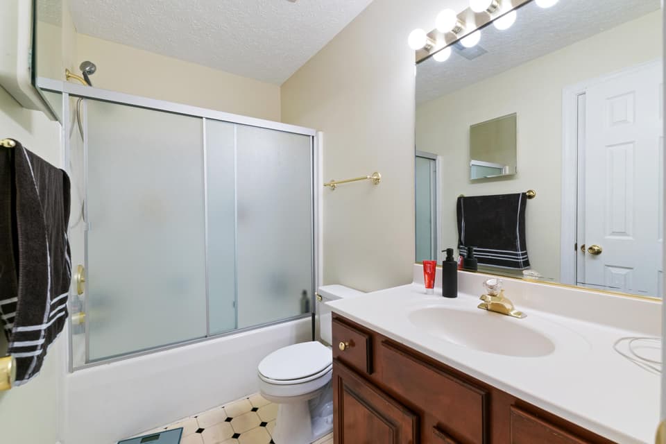 145 Gold Leaf Drive, photo 22 of 27
