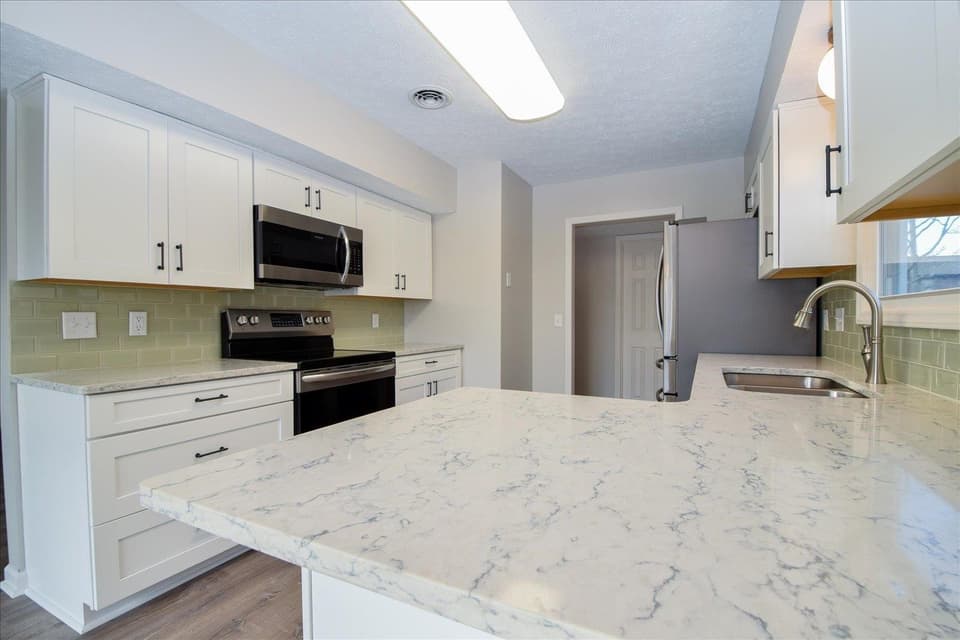 475 Warrior Drive, photo 9 of 24