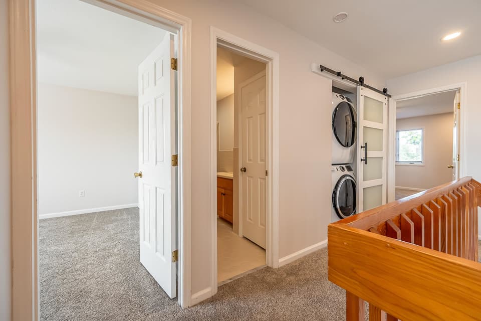 10 Patricia Lane SE, photo 18 of 36