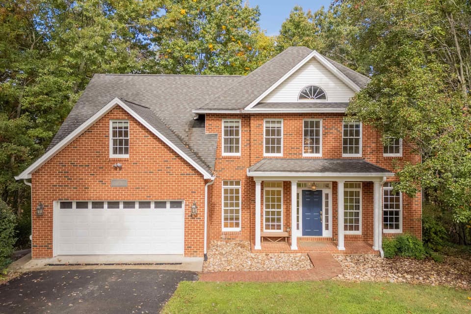 2075 Lubna Drive, Christiansburg, VA