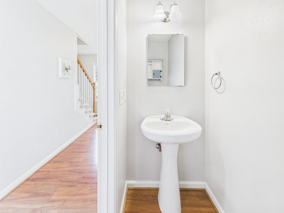 215 Sequoia Circle NW, photo 16 of 40