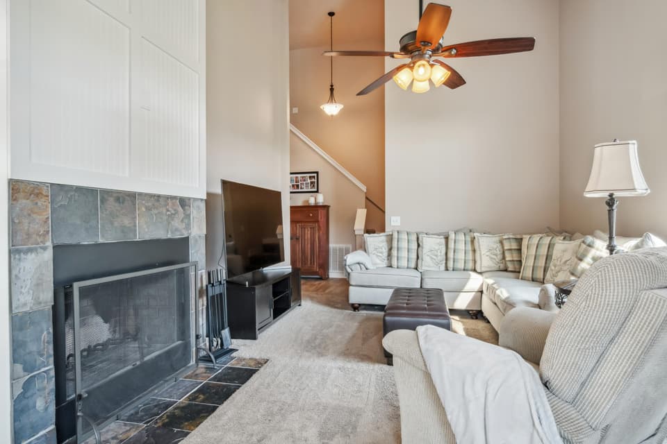 475 Chrisman Street, photo 10 of 40