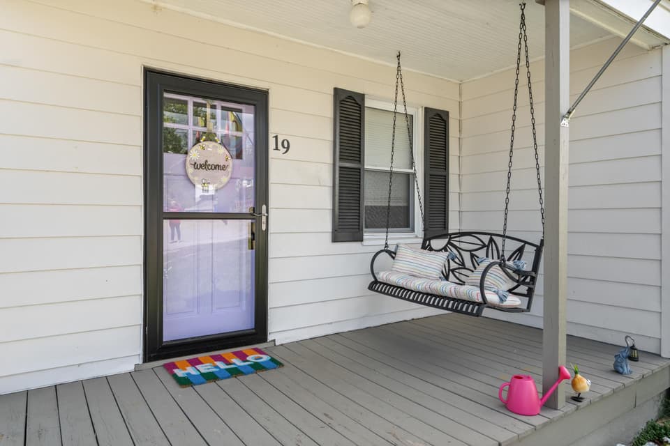 19 Victory Heights Drive NW, photo 5 of 31
