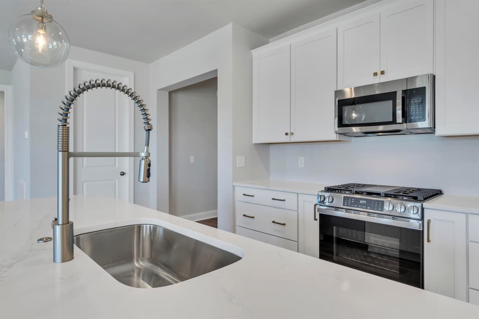 984 Round Meadow Drive, photo 25 of 39