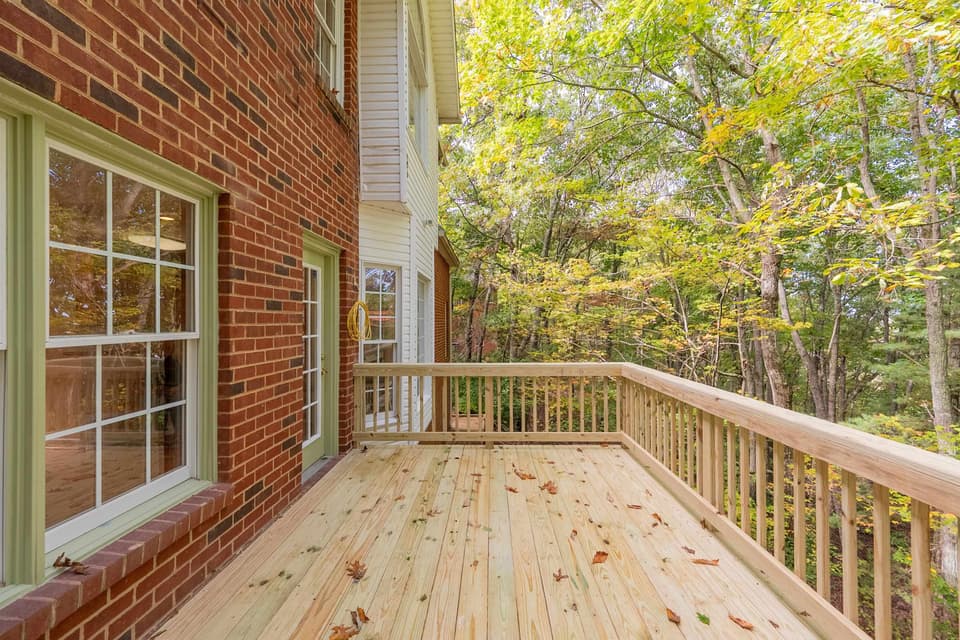 2075 Lubna Drive, photo 25 of 40
