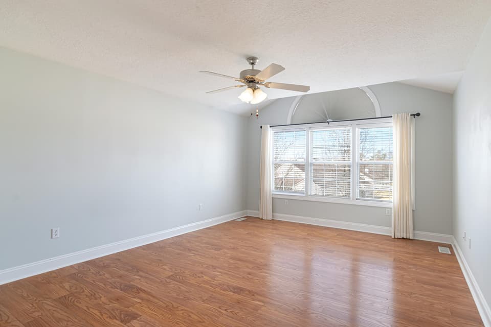 1730 Lions Drive, photo 26 of 40