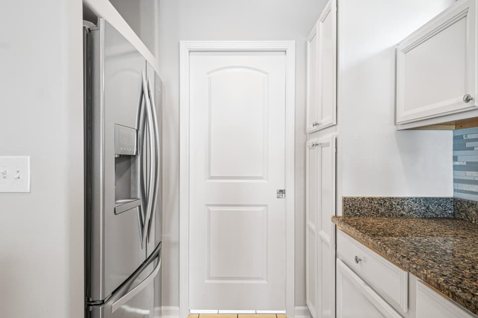 2130 Glade Drive SE, photo 14 of 38