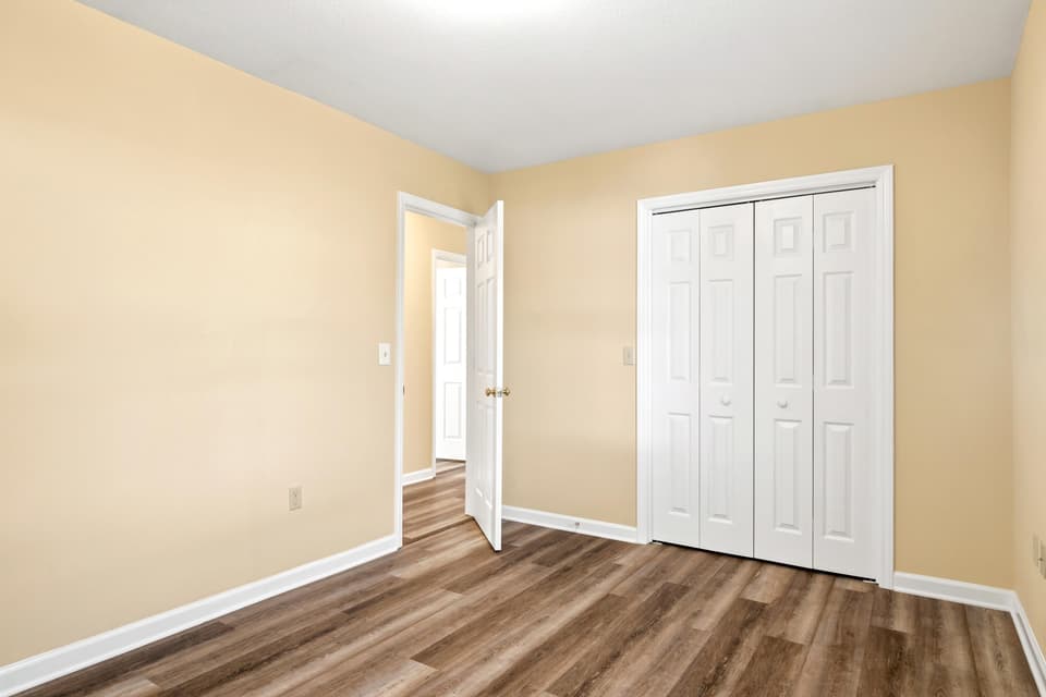 545 2nd Street, photo 25 of 40
