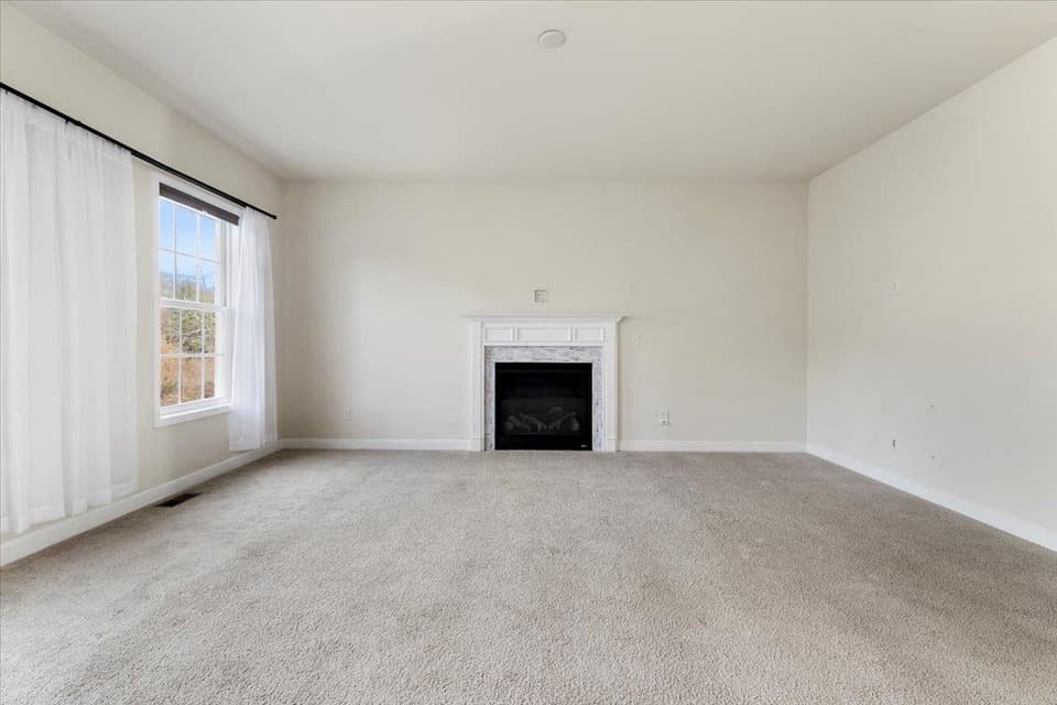 820 Jefferson Circle, photo 25 of 40