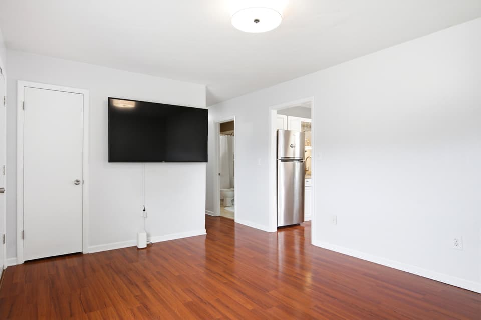 1790 Rainbow Street NE, photo 15 of 40