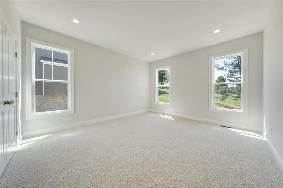 1017 Round Meadow Drive, photo 26 of 40