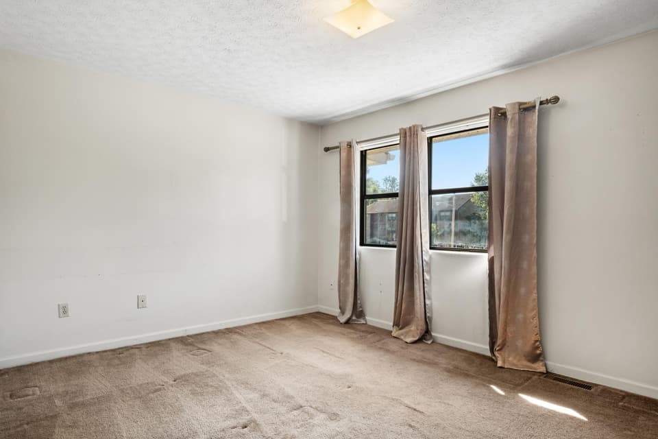 2596 Glade Drive SE, photo 17 of 24