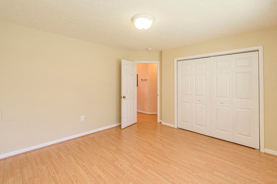 1130 Cassatt Ln, photo 35 of 39