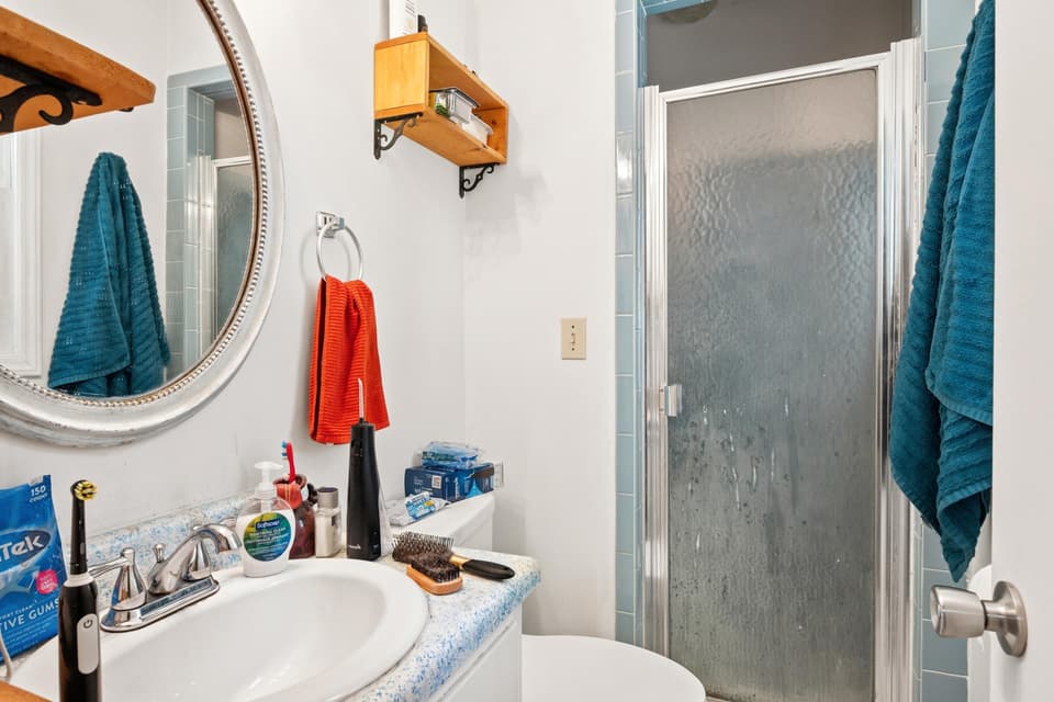 415 Tomahawk Drive, photo 23 of 40