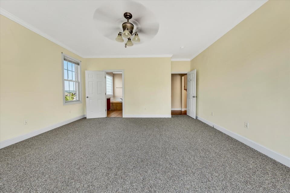 2075 Lake Vista Dr, photo 36 of 38