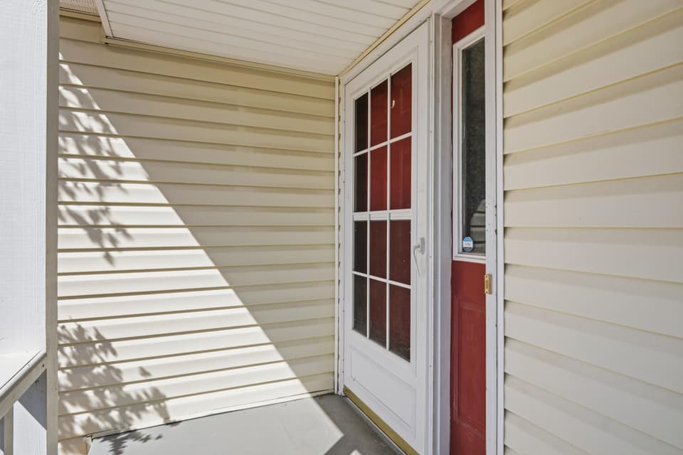 130 Warren Street, photo 4 of 40