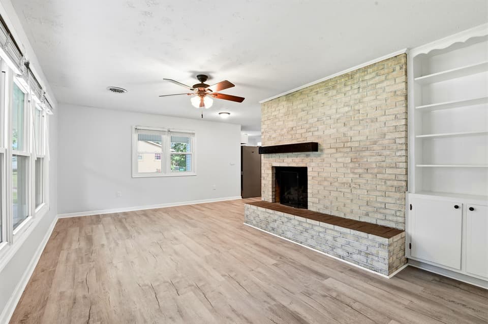 1245 Scott Street, photo 9 of 40
