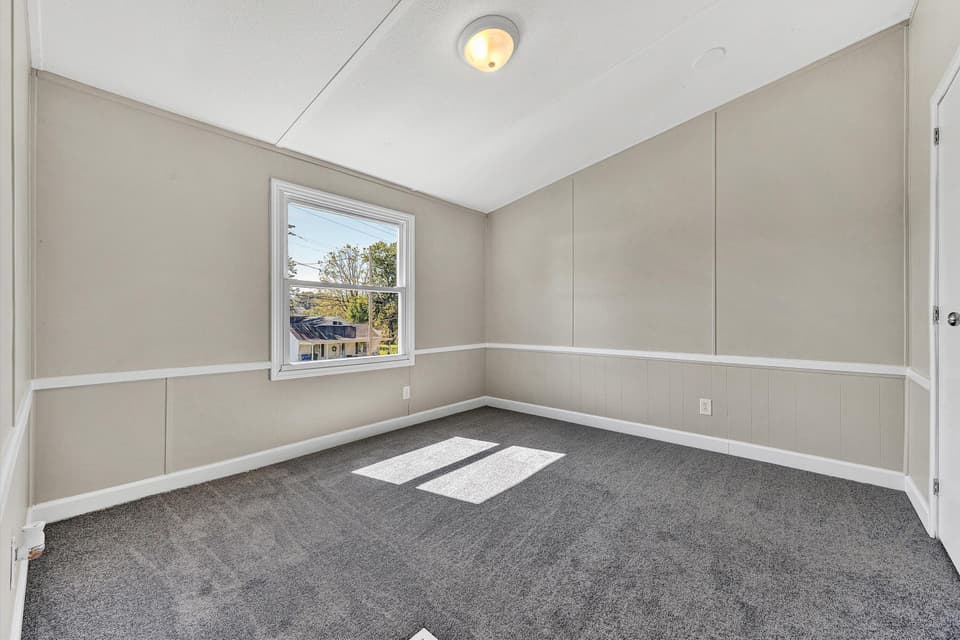1030 Church St NE, photo 26 of 37