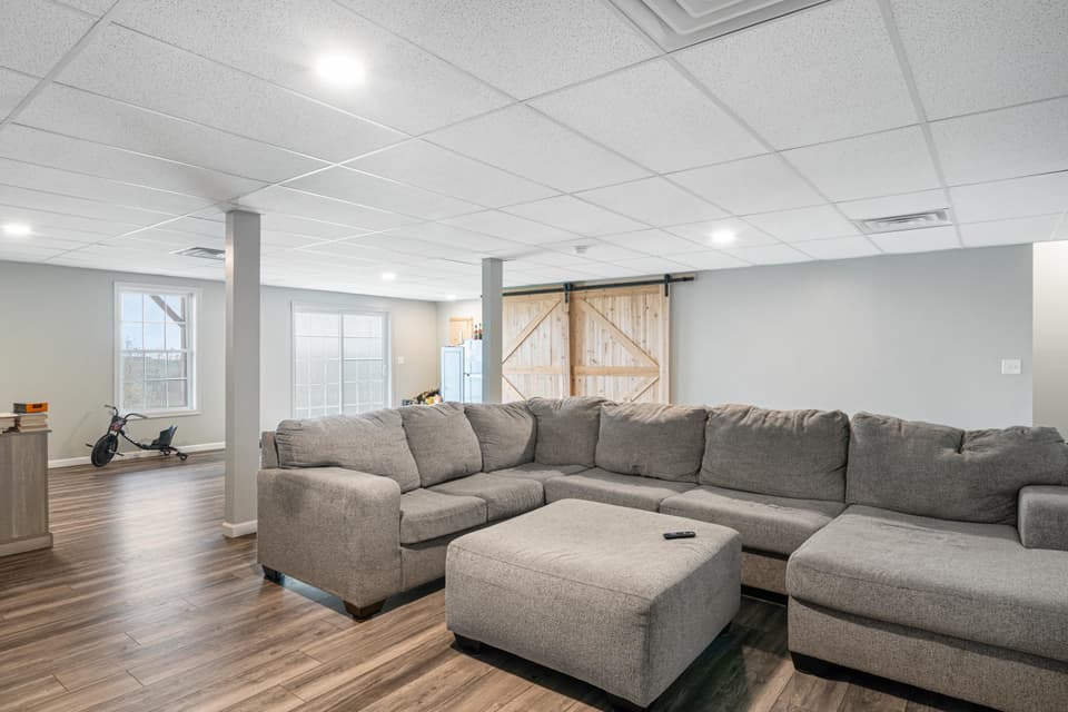 1680 Diana Drive, photo 35 of 40