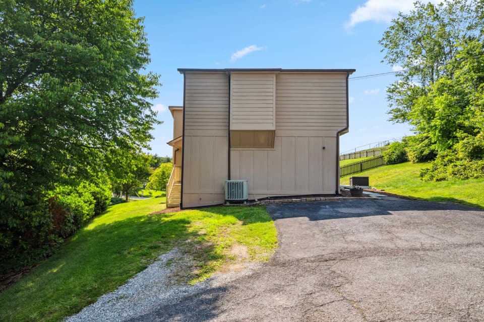 475 Chrisman Street, photo 39 of 40