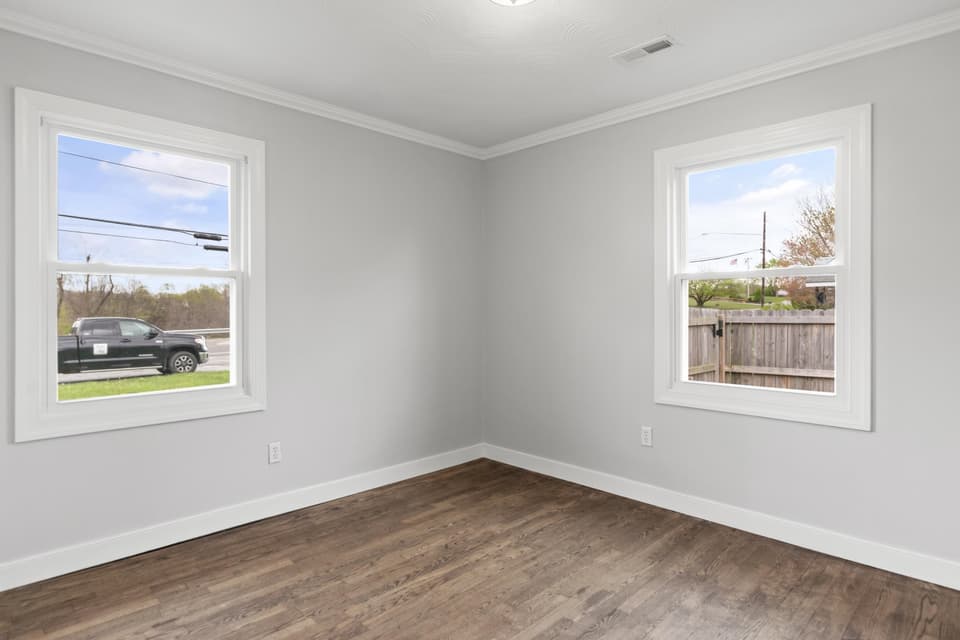 4090 Roanoke Street, photo 16 of 40
